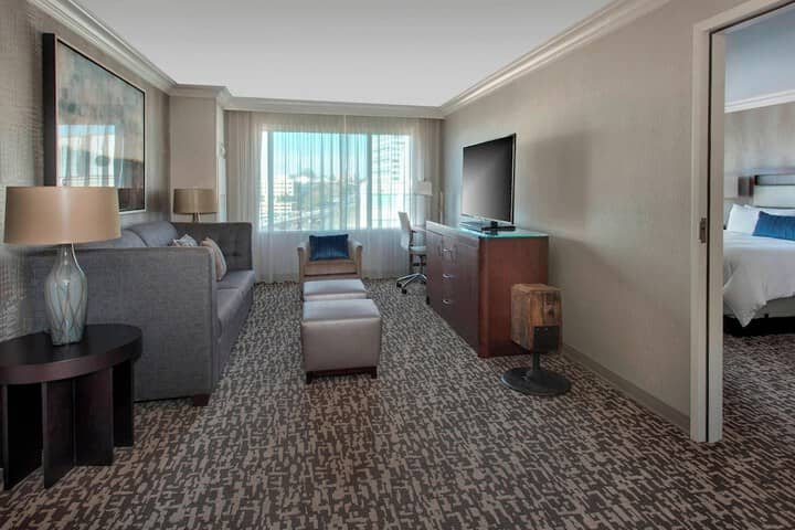 Room 17 of 45